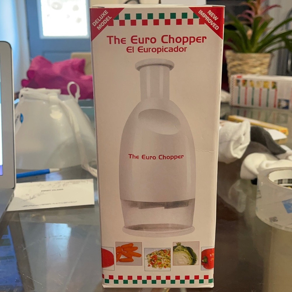 The Euro Chopper Food Preparation Utensil Chop Mince etc Brand New in Box